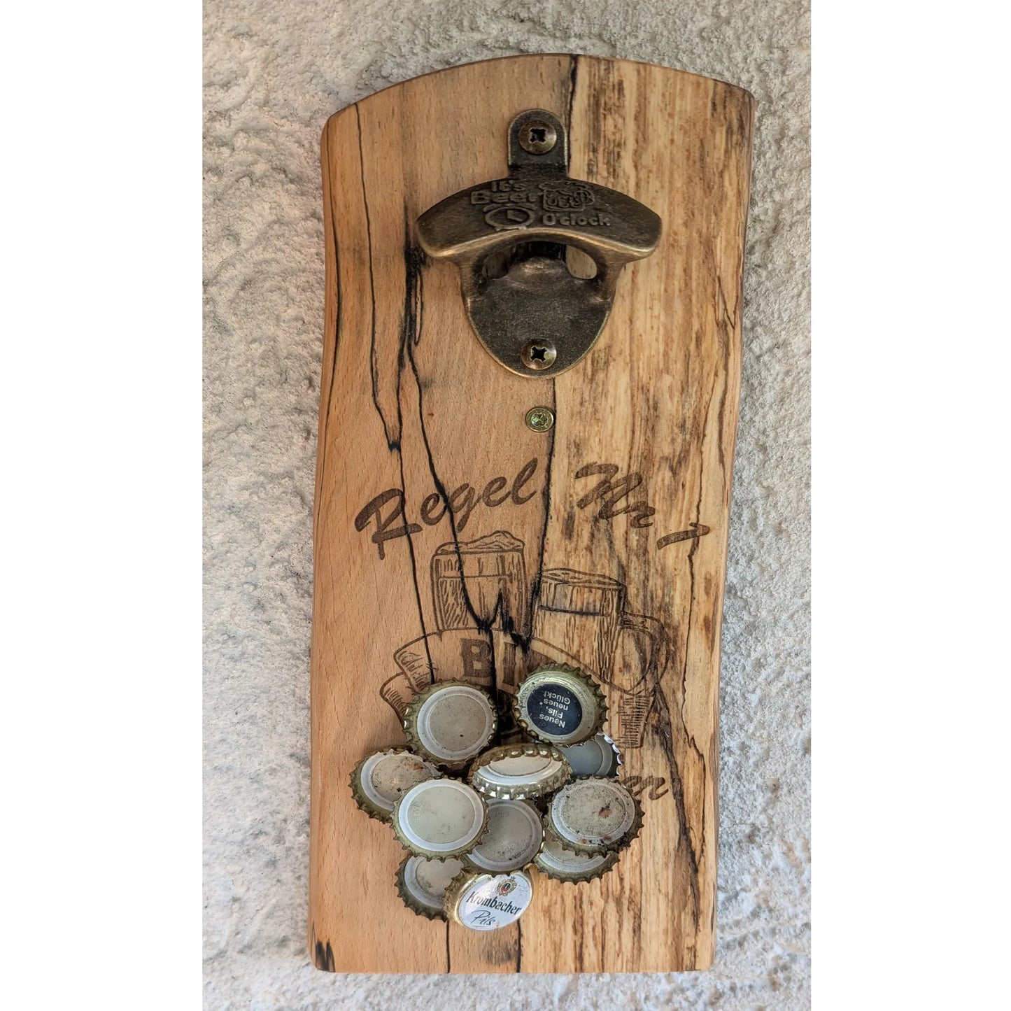 Handgefertigte Wandflaschenöffner Buche gestockt mit Magnet - Maloah Handmade Design