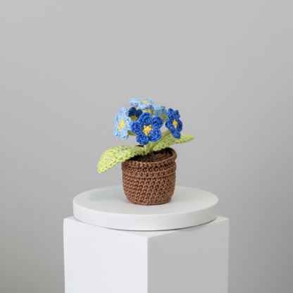 Handgehäkelte Blume im Topf – Ewige Deko mit Herz - Maloah Handmade Design