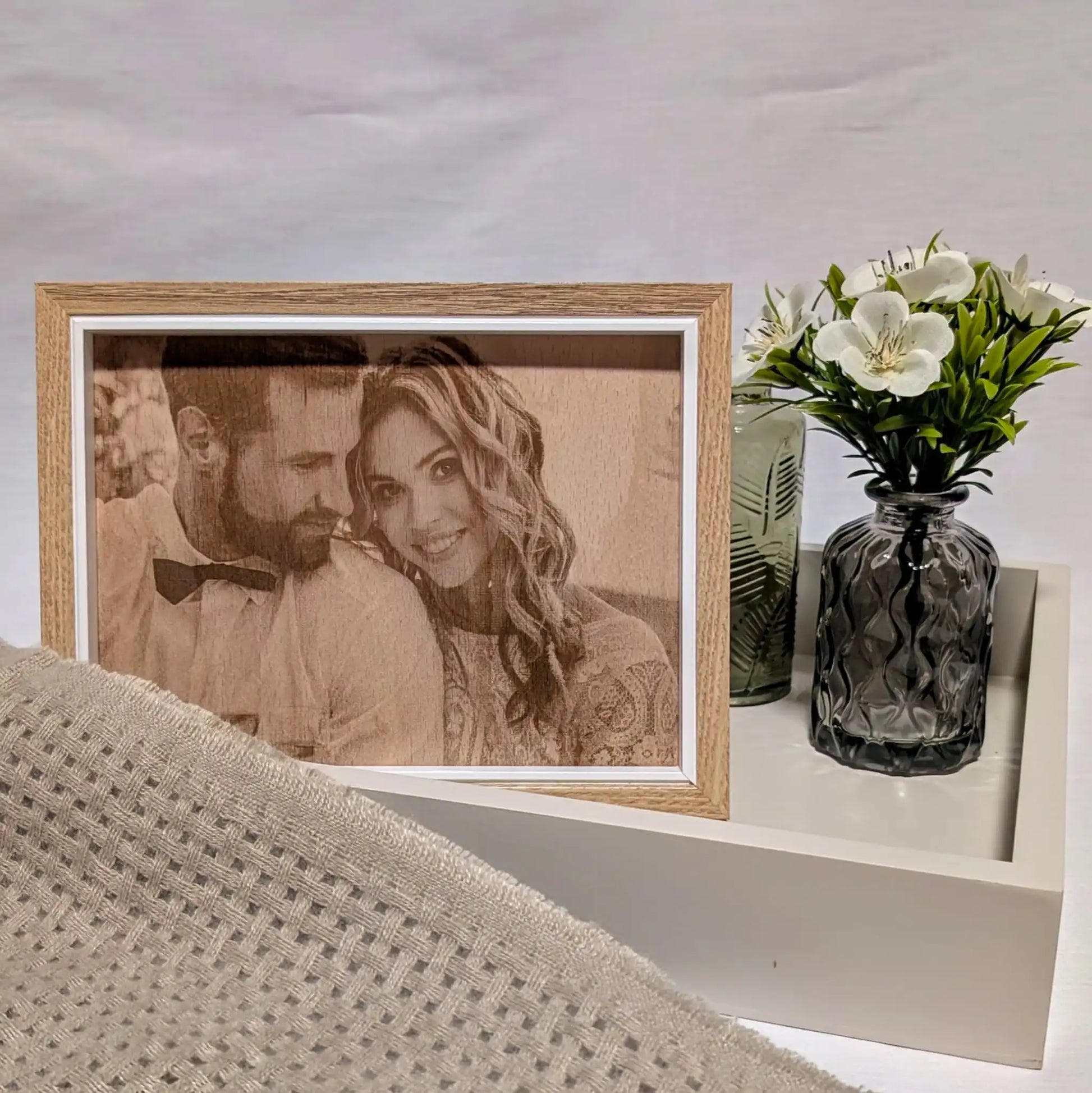 Portraitgravur auf Holz - Maloah Handmade Design