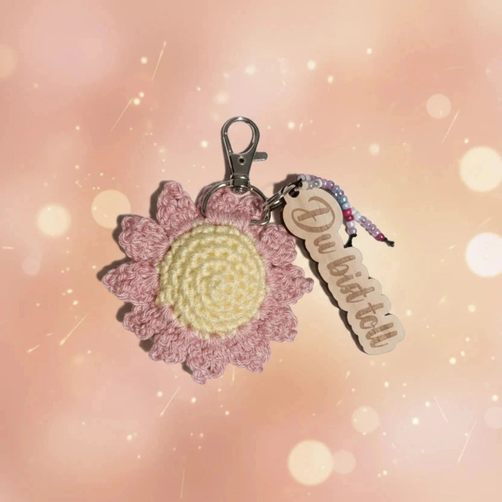 Komplimentenblume Schlüsselanhänger - Handgemachte Häkelblume mit 6 Sprüchen - Maloah Handmade Design