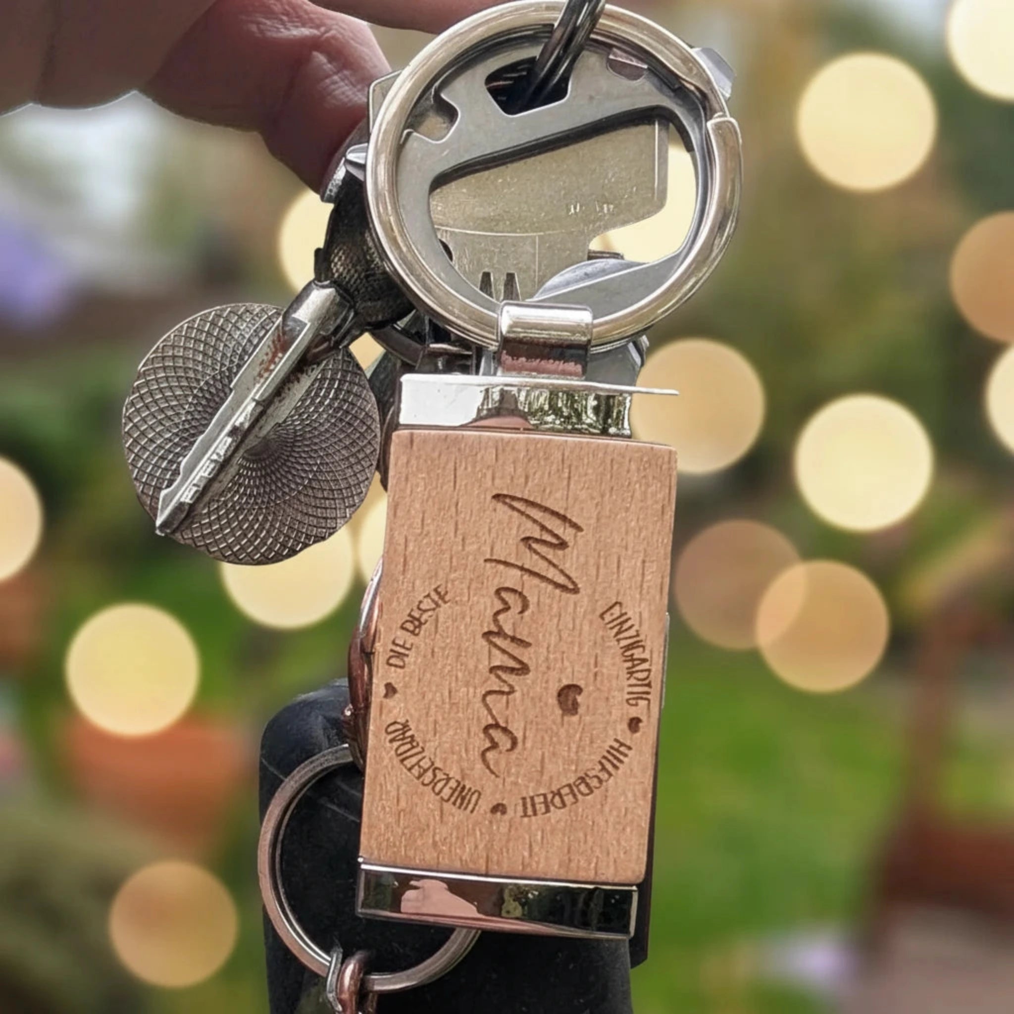 Schlüsselanhänger Holz Metall elegant handgefertigt Geschenk Frauen

