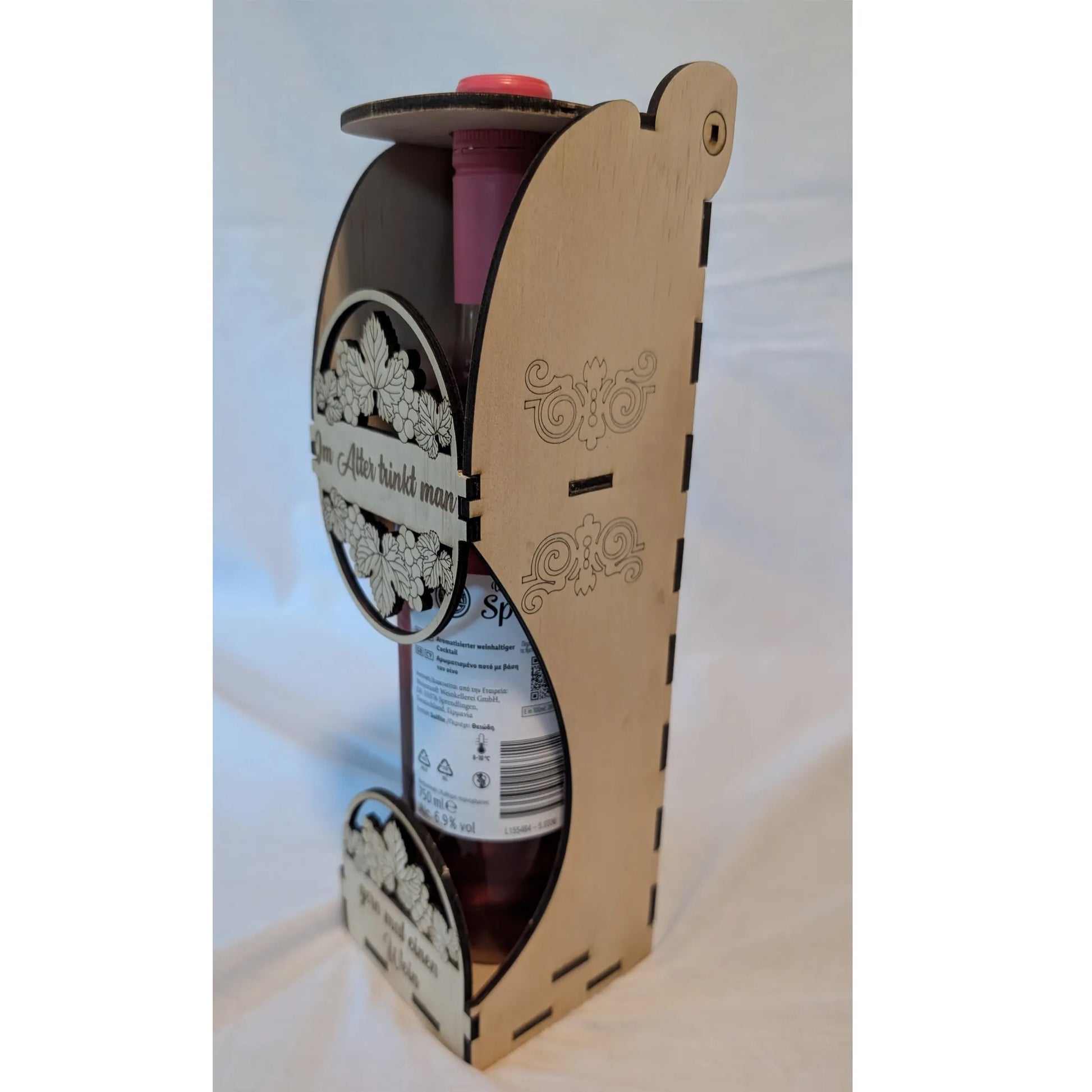 Geschenkbox für Weinflaschen aus Kiefernholz – mit Wunschgravur - Maloah Handmade Design